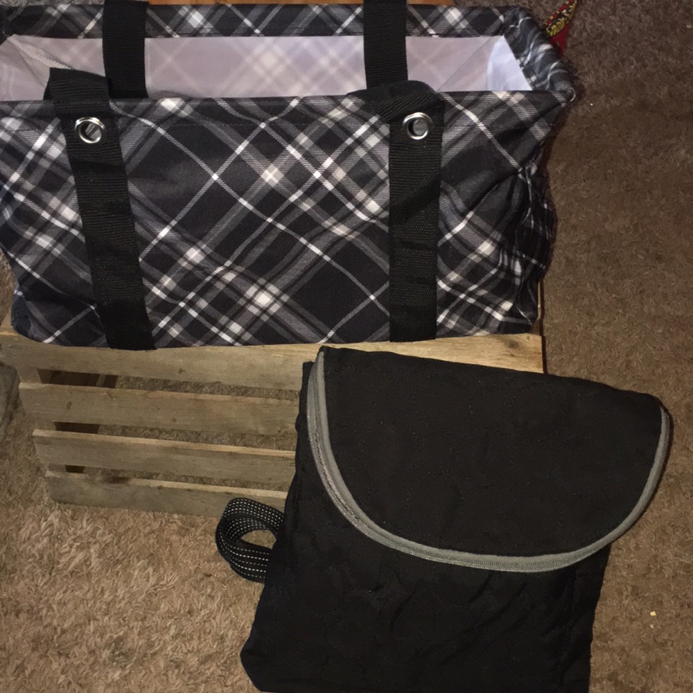 Bundle: Medium Utility Tote with Vary You Backpack